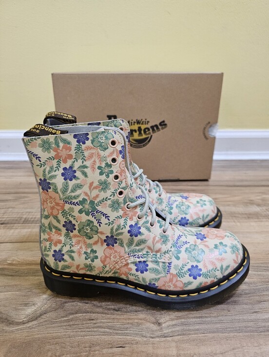 Dr. Martens Shoes - New Dr. Martens 1460 VONDA Floral Leather Boots